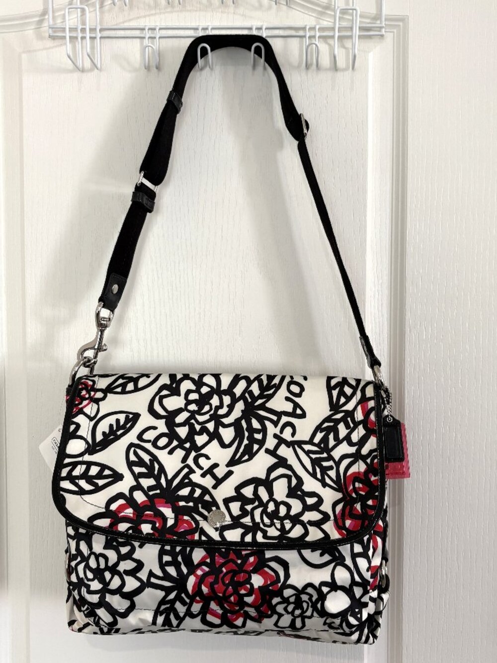 Coach Daisy Floral Graffiti Messenger Bag Flap Shoulder Large Handbag 16915 NEW
